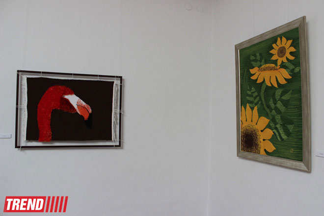 В Баку открылась выставка гобеленов Семени Гасымзаде: " Это искусство чувства и ощущения" (фото)