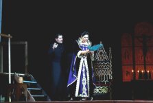 В Баку представлена "Тоска" с участием "золотого сопрано" Турции (фото)