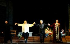 В Баку представлена "Тоска" с участием "золотого сопрано" Турции (фото)