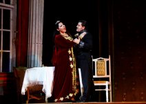 В Баку представлена "Тоска" с участием "золотого сопрано" Турции (фото)