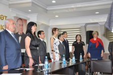 Айбениз Гашимова удостоена почетного диплома Общественного объединения "Молодые реформаторы" (фото)