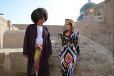 Азербайджанская актриса в узбекском национальном платье - проект в Ташкенте  (фотосессия)