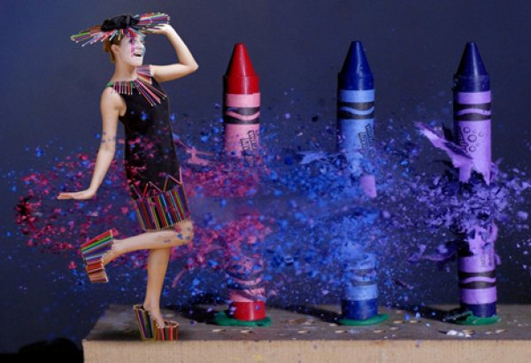 Аян Бабакишиева представила два креативных проекта "Цветные карандаши" и "Апачи" (фотосессия)