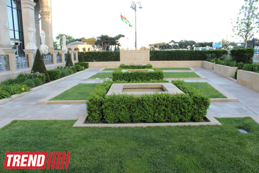 Филармонический сад Баку (фотосессия)