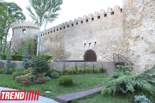 Филармонический сад Баку (фотосессия)