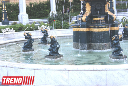 Филармонический сад Баку (фотосессия)