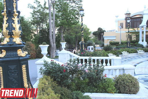 Филармонический сад Баку (фотосессия)