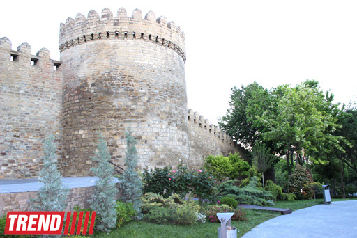 Филармонический сад Баку (фотосессия)