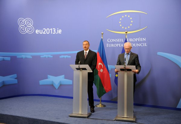 Ильхам Алиев: Чем ближе Азербайджан к Европе, тем больше возможностей страна имеет для демократического развития (ФОТО)