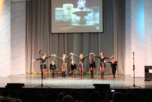 В Азербайджане прошла торжественная церемония награждения победителей Олимпиады по русскому языку и литературе (фото)