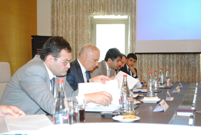 Состоялось очередное заседание Наблюдательного совета Фонда молодежи Азербайджана (ФОТО)