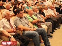 Корифея азербайджанского искусства Сиявуша Аслана аплодисментами проводили в последний путь (фото)