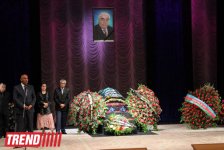 Корифея азербайджанского искусства Сиявуша Аслана аплодисментами проводили в последний путь (фото)