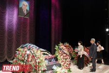 Корифея азербайджанского искусства Сиявуша Аслана аплодисментами проводили в последний путь (фото)