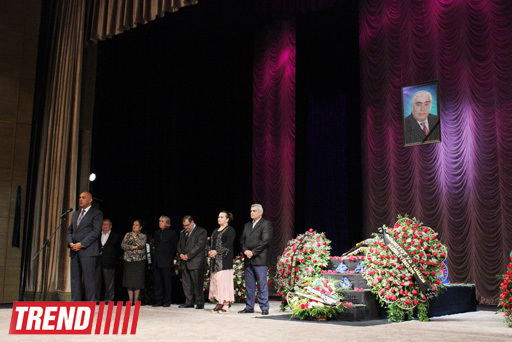 Корифея азербайджанского искусства Сиявуша Аслана аплодисментами проводили в последний путь (фото)