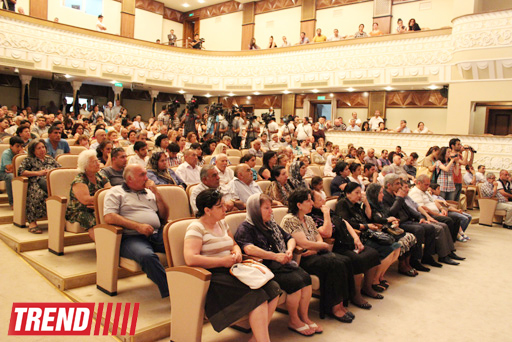 Корифея азербайджанского искусства Сиявуша Аслана аплодисментами проводили в последний путь (фото)