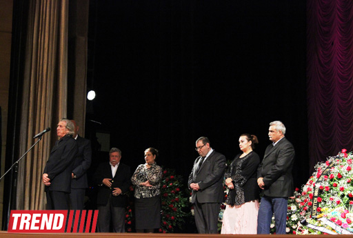 Корифея азербайджанского искусства Сиявуша Аслана аплодисментами проводили в последний путь (фото)