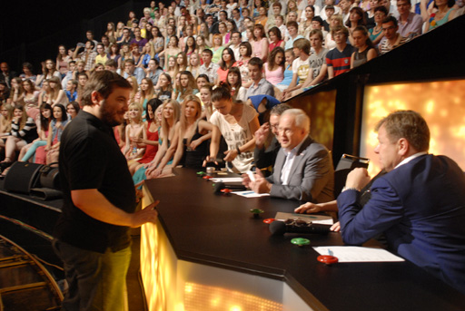 Бахрам Багирзаде принял участие в новом проекте Первого канала "Универсальный артист" (фото)