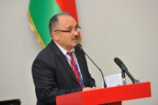 В Баку открылся VII Международный симпозиум по тюркской культуре, искусству и охране культурного наследия (фото)