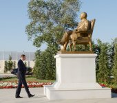 Президент Азербайджана принял участие в открытии электростанции "Джануб" (ФОТО)