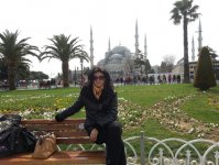 Люди узнают меня по голосу - телепродюсер Айнур Гусейнова (фотосессия)