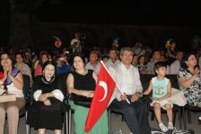 В Шеки состоялся концерт турецкой группы “TRT Axşam Səfası” (фото)