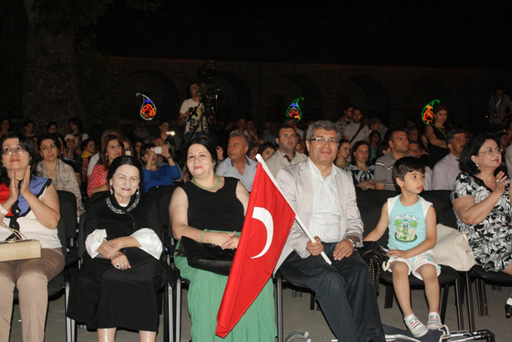 В Шеки состоялся концерт турецкой группы “TRT Axşam Səfası” (фото)