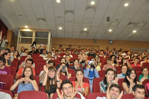 Баку стал бесподобно красивым городом - Ажда Пеккан (фотосессия)