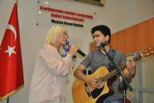 Баку стал бесподобно красивым городом - Ажда Пеккан (фотосессия)