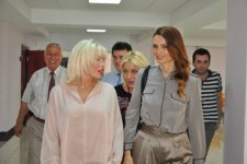 Баку стал бесподобно красивым городом - Ажда Пеккан (фотосессия)