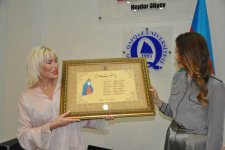 Баку стал бесподобно красивым городом - Ажда Пеккан (фотосессия)