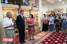 Зарифа Салахова награждена Почетным знаком Россотрудничества
"За дружбу и сотрудничество" (фото)