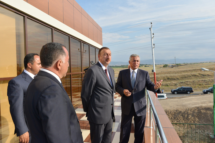 Президент Азербайджана ознакомился с Агстафинским пейнтбольным и стрелковым центром (ФОТО)