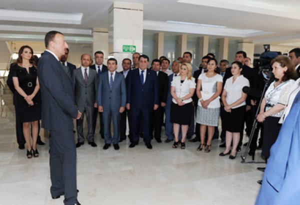 Президент Ильхам Алиев: Гражданин Азербайджана, независимо от региона проживания, должен пользоваться самыми квалифицированными услугами (ФОТО)