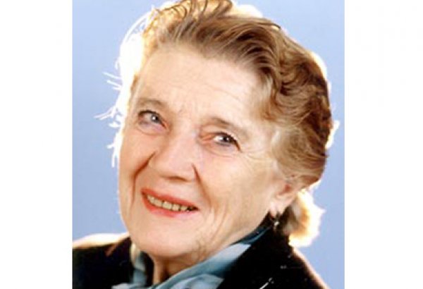 В Омске поставили памятник актрисе из Баку - первой супруге Михаила Пуговкина (фото)