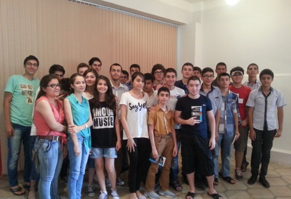 В Азербайджане определены победители турнира по игре "Хамса" среди школьников (фото)