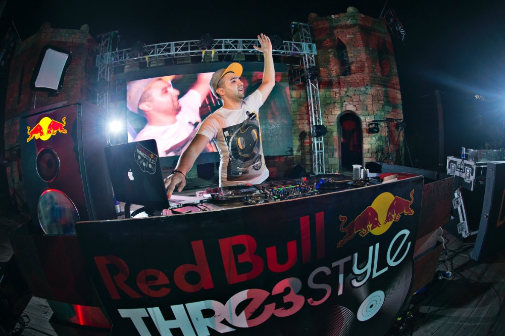 В Азербайджане определился победитель по диджеингу, который выступит на чемпионате мира в Канаде (фото)