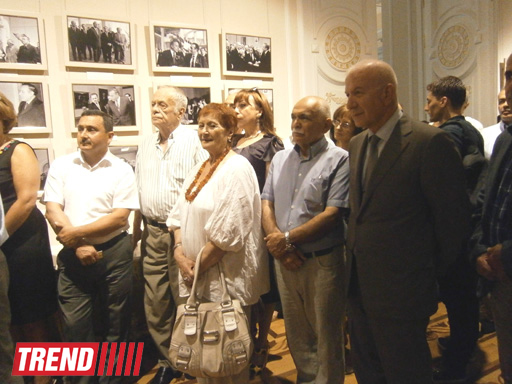 В Национальном музее искусств Азербайджана открылась выставка памяти Тогрула Нариманбекова (фото)
