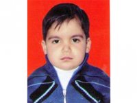 Трехлетнему Айдыну необходима операция на сердце: "Oн сильный и хочет жить!" (документы)