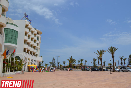 Путешествие в Тунис:  "наши" за бугром, первые впечатления (фото, часть 2)