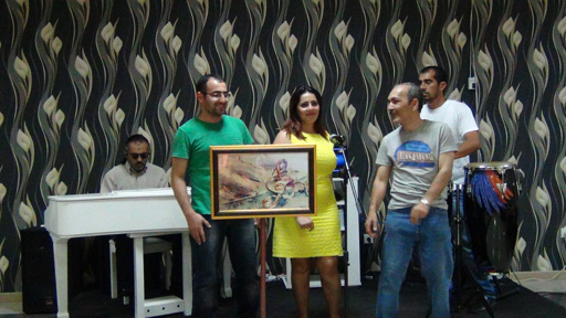 Режиссер Эльгюн Сеидзаде реализовал проект "Так не надо плакать" (видео-фото)