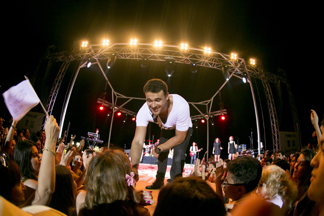 EMİN выступил с концертом в Sea Breeze Hotel Resort в Баку (фотосессия)