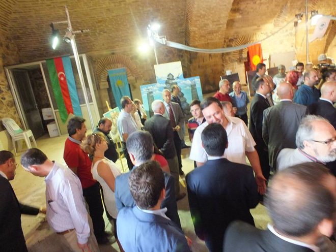 Мехсети Ибрагимова представила Азербайджан на пленэре художников тюркского мира (фото)