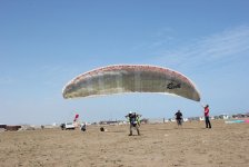 Полет на параплане на побережье Каспийского моря в Баку (фотосессия)