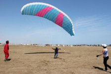 Полет на параплане на побережье Каспийского моря в Баку (фотосессия)