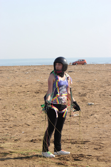 Полет на параплане на побережье Каспийского моря в Баку (фотосессия)