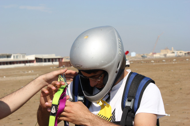 Полет на параплане на побережье Каспийского моря в Баку (фотосессия)