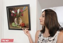 В Баку открылась выставка Наргиз Бабаевой "Вдохновение": "На холсте можно остановить время" (фотосессия)