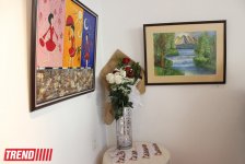 В Баку открылась выставка Наргиз Бабаевой "Вдохновение": "На холсте можно остановить время" (фотосессия)