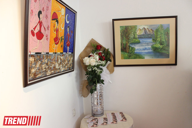 В Баку открылась выставка Наргиз Бабаевой "Вдохновение": "На холсте можно остановить время" (фотосессия)